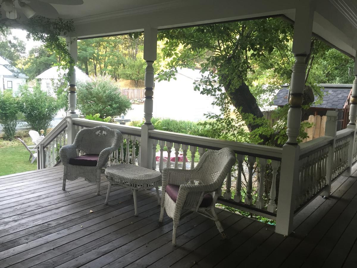 The Whitmore Inn Weaverville 外观 照片