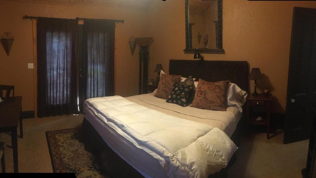 The Whitmore Inn Weaverville 外观 照片